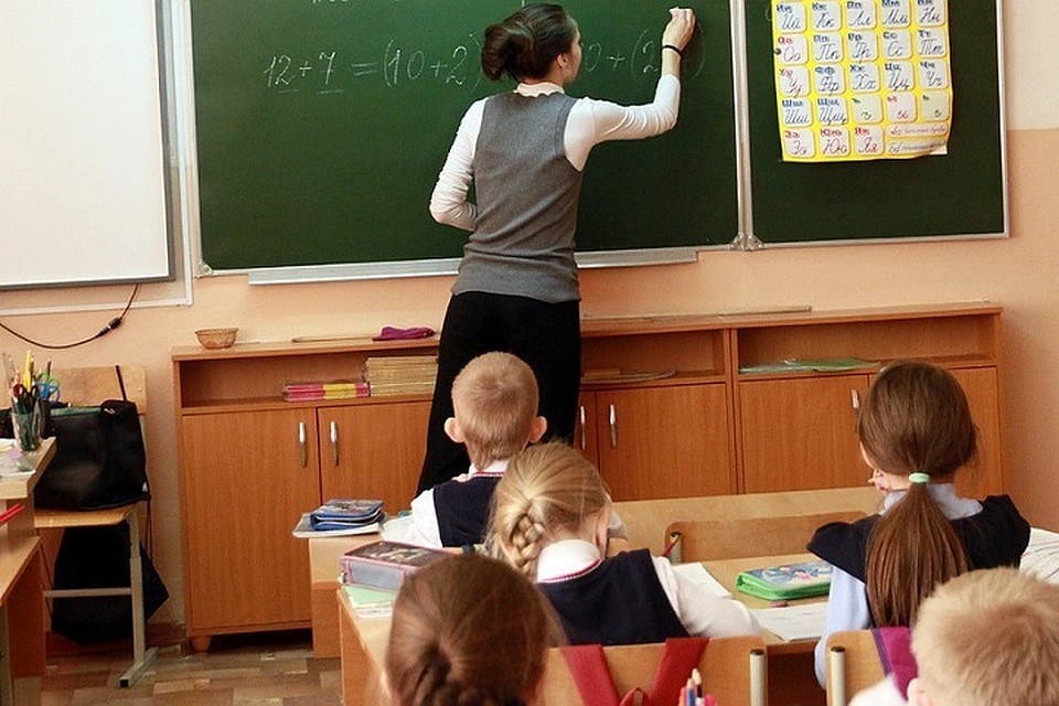 Девочка потеряла сознание во время урока