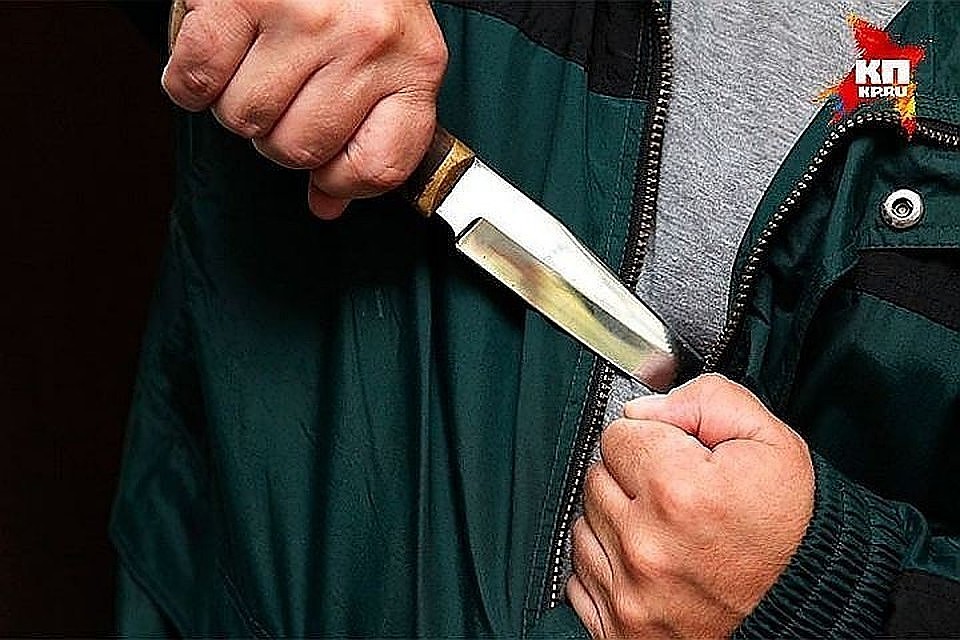 Сначала обвиняемый напал на хозяина дома, а потом на его жену. Фото: архив "КП"