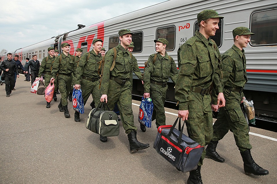 Если в вашей семье кто-то оправляется на военную службу, можно сделать перерасчет платы за коммунальную услугу по обращению с ТКО.