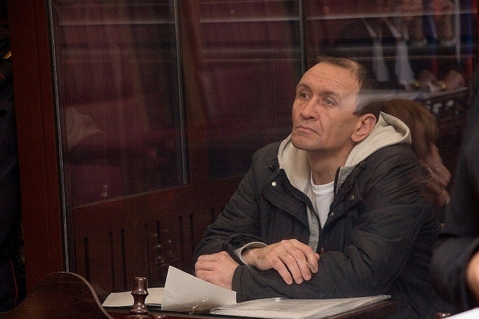 Четверо обвиняемых по делу "Зимней вишни" выйдут из СИЗО