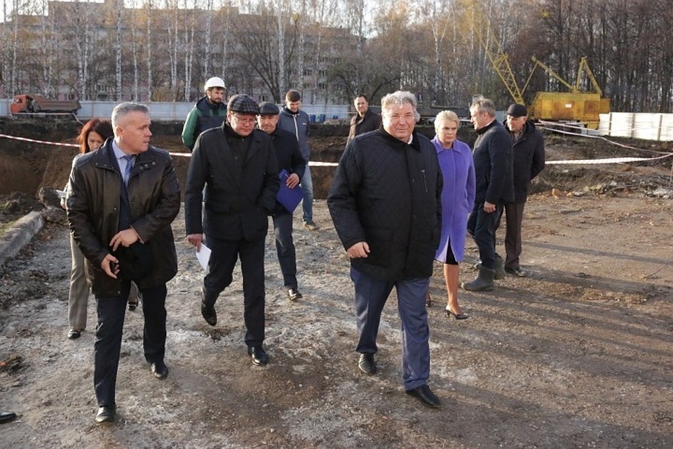 Осмотр строительных объектов. Фото пресс-службы Главы Мордовии.
