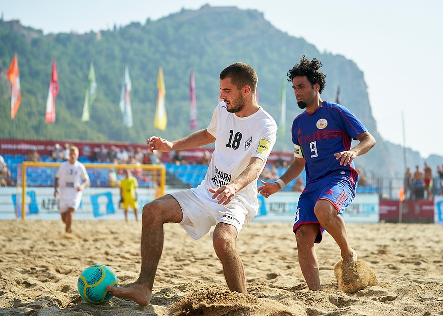 «Крылья» впервые играют в Кубке мировых чемпионов. Фото: Manuel Queimadelos / beachsoccer.com