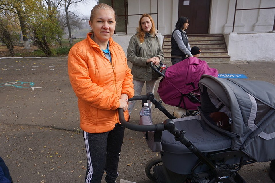 Их мужество особого порядка - они не побоялись рожать детей на самой передовой.