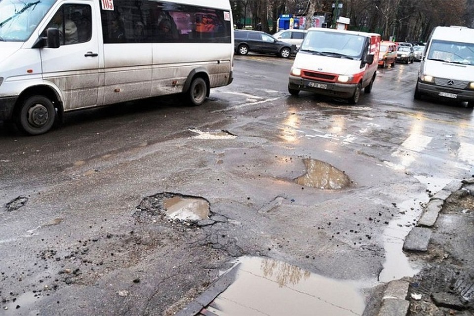 Все дороги ведут к отчаянию водителей и пешеходов.