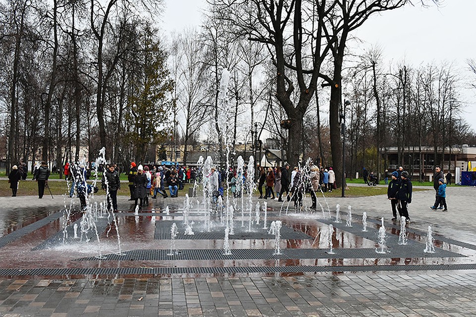 Майский парк полвека не знал капитального ремонта.