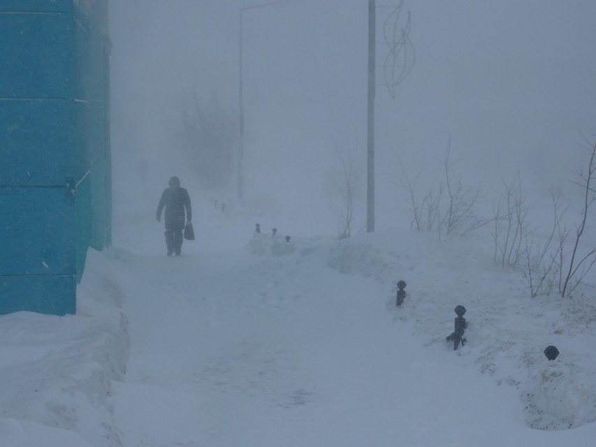 Метель уже накрыла Никель.