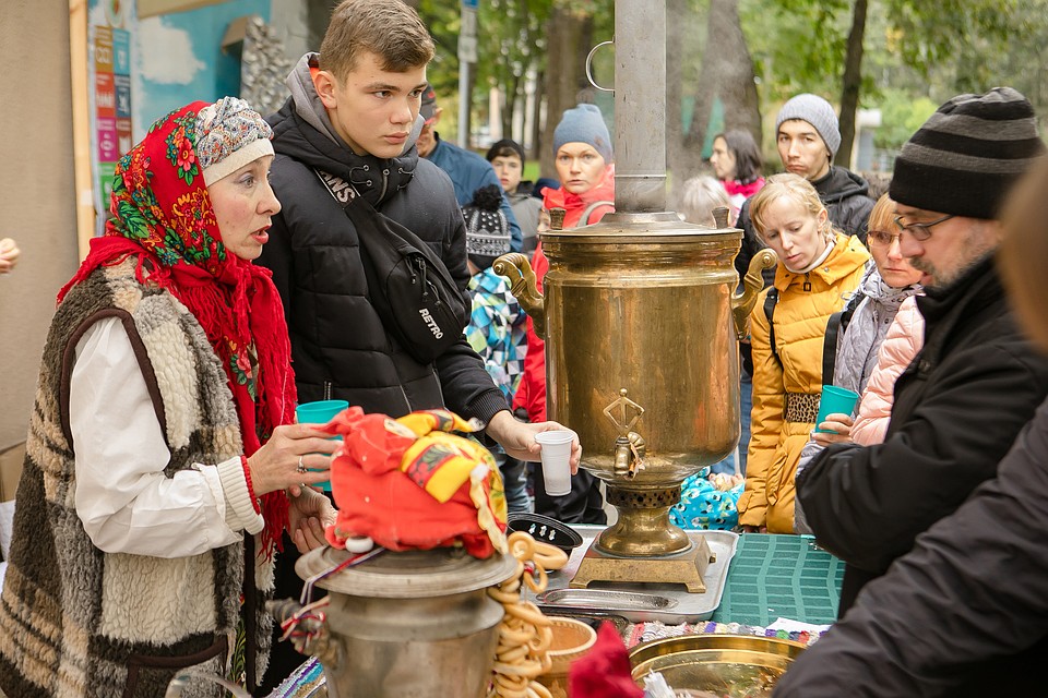«Земляне» доказали, что это масштабный интерактивный, просветительский проект, направленный на вовлечение молодежи в созидательную работу по улучшению городской среды, развитие позитивных социальных навыков, обучение методикам ЗОЖ.