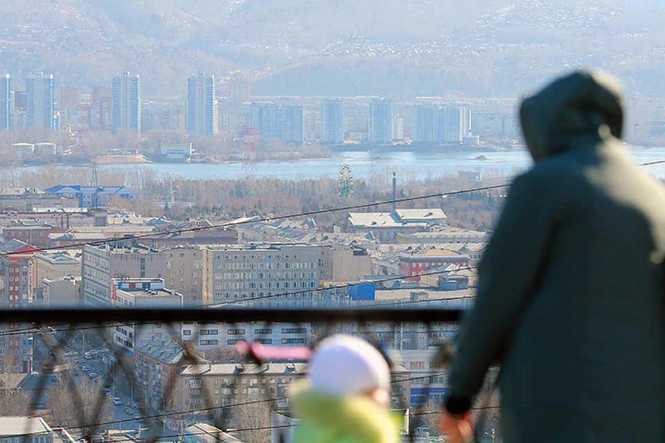 В очереди в 2019 году было около 6 000 человек, участков выделили меньше десяти
