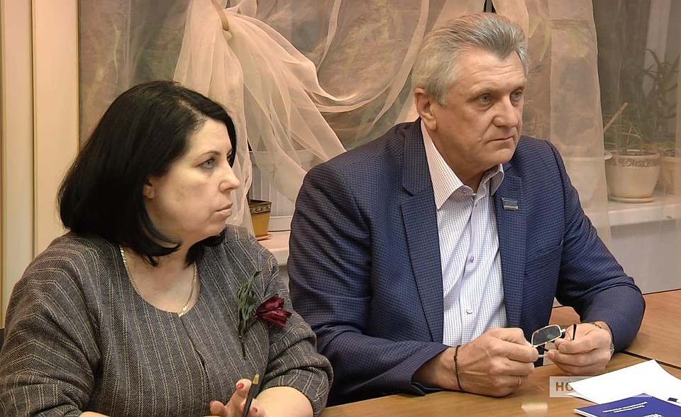 Депутат Заксобрания ЯНАО Павел Крюков встретился с жителями Ноябрьска. Фото: Ноябрьск 24