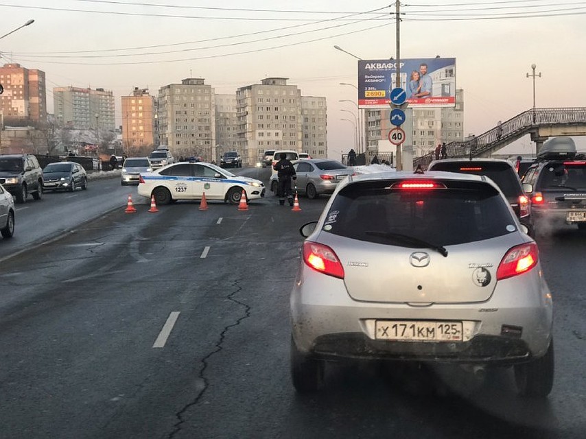 ГИБДД перекрыли проезд в сторону Котельникова, пускают только самых смелых