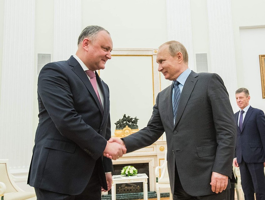 Игорь Додон и Владимир Путин.