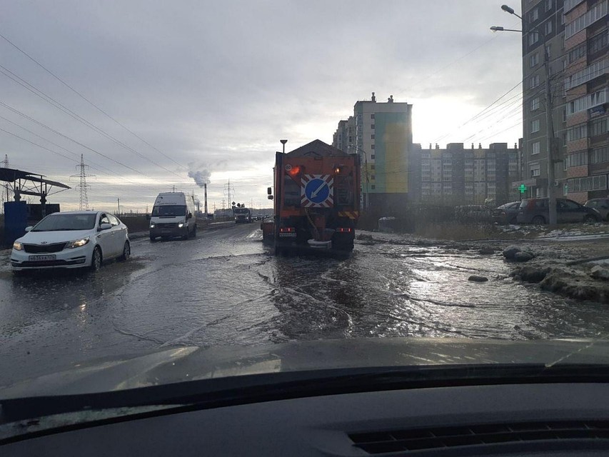 На дорогах - потоп. Фото: сообщество "Нетипичный Челябинск".