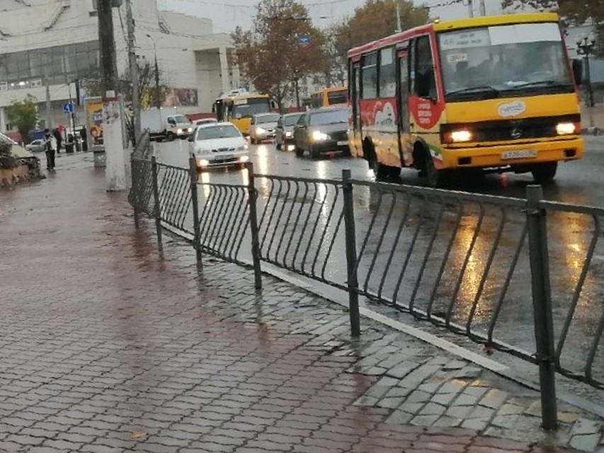 В городе уделяют внимание работе общественного транспорта.