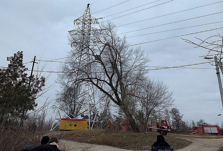 Спасательная операция завершилась только в 20:20. Фото: Юнион Феноса