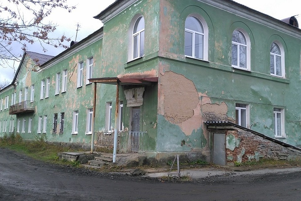 Внешне здание больницы выглядит очень грустно. Фото: "Гражданский Патруль"