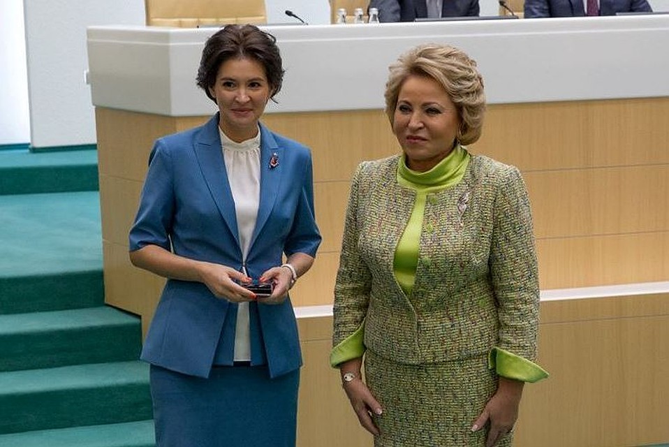 Маргарита Павлова и Валентина Матвиенко. Фото: архив героя публикации.