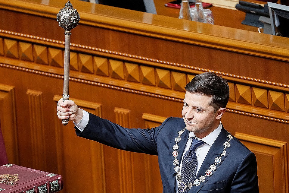 Решение о снятии топ-менеджеров компаний назвали политическим