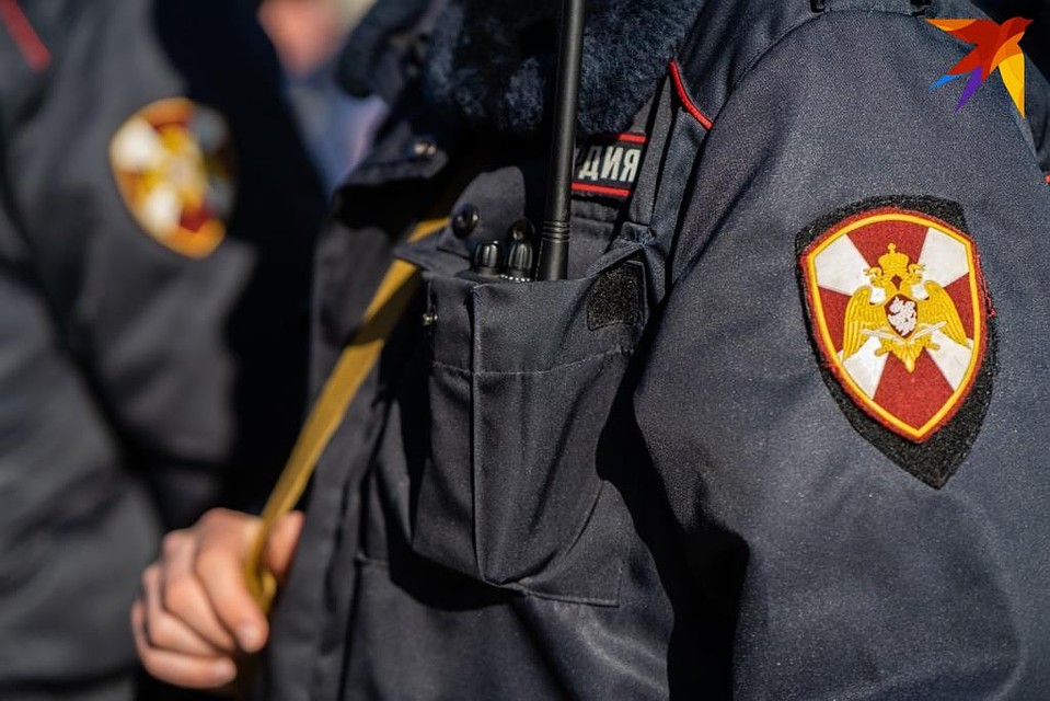 Росгвардейцы задержали орловца, устроившего дебош в ночном баре
