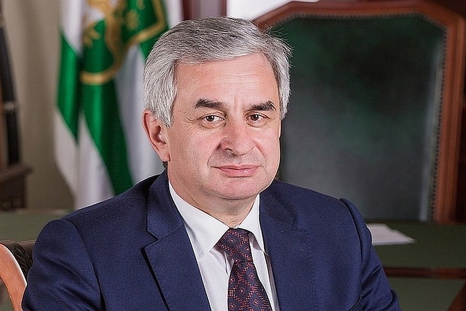 Рауль Хаджимба. Фото: пресс-служба главы республики