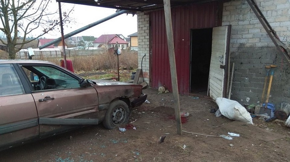 В Барановичах в частном доме взорвался боеприпас: три человека в больнице. Фото: Барановичского ГРОЧС