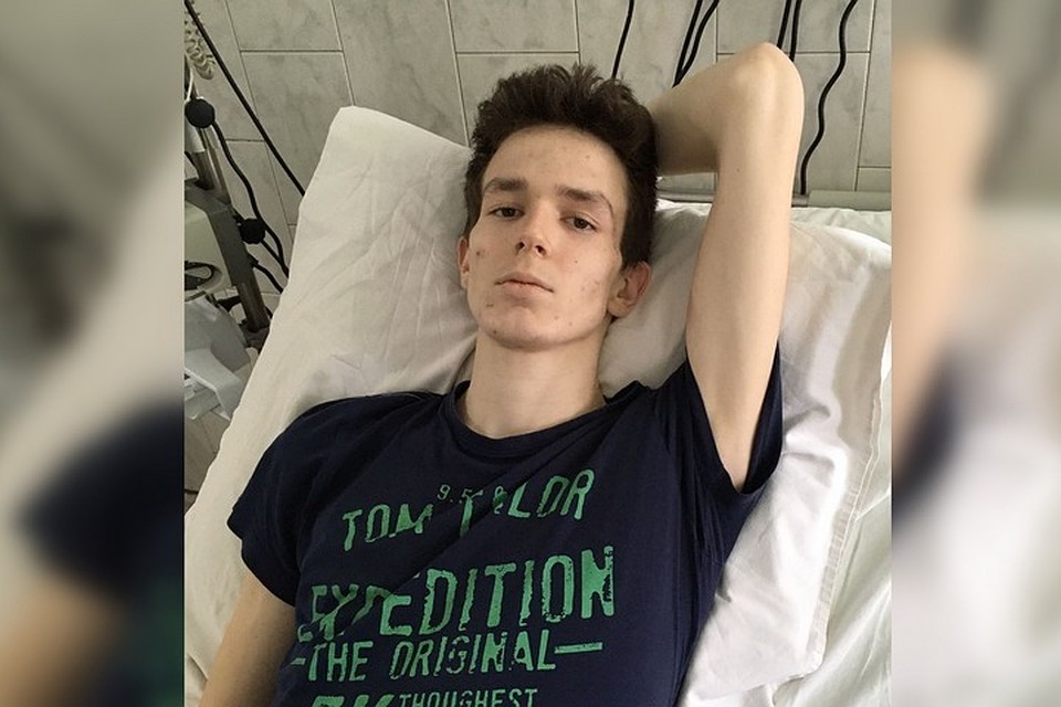 17-летний парень почувствовал себя плохо лишь месяц назад. Фото: фонд "Берегиня".