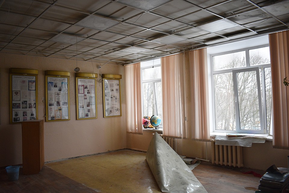 Ущерб от потопа в школе №47 Липецка оценили почти в 2 млн рублей