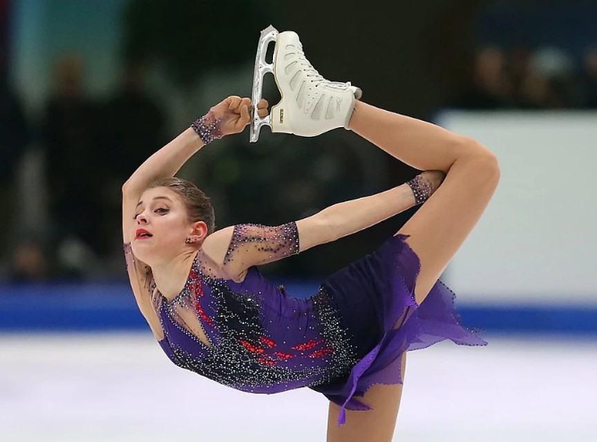 Алена Косторная в 16 лет выиграла чемпионат Европы по фигурному катанию