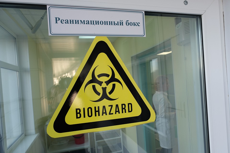В больнице имени Боткина на случай приема пациентов с китайским коронавирусом готовят специальное резервное отделение - с отдельным входом, сестринским постом и палатой реанимации.