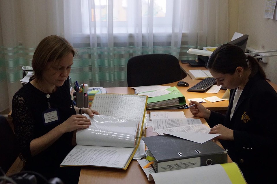 Ситуация с оставленными в Шереметьево мальчиками стала поводом для масштабных проверок
