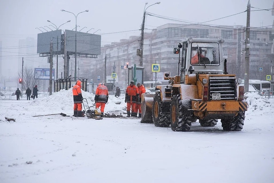 В области будет идти сильный снег, из-за которого видимость будет составлять 500-1000 метров.
