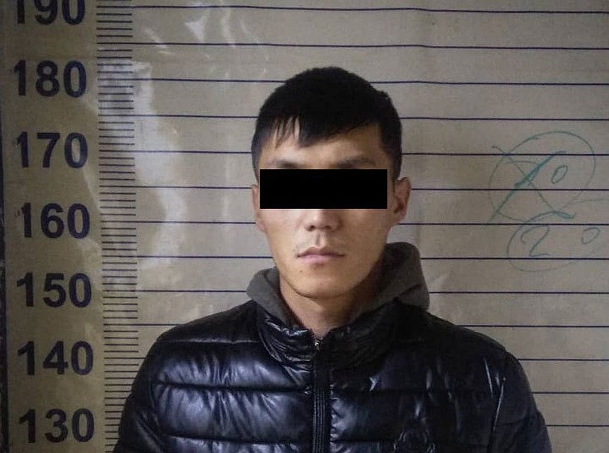 Подозреваемого в кражах отправили в изолятор временного содержания.