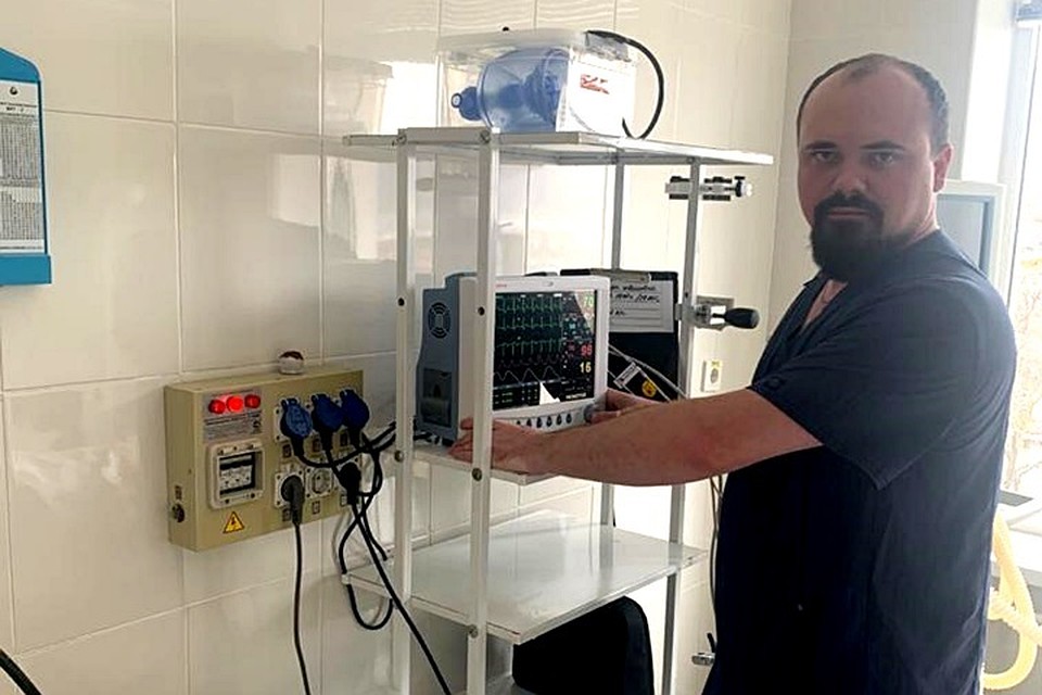 Врач-кардиолог Бурдыка Андрей Викторович принимавший непосредственное участие в спасение мужчины