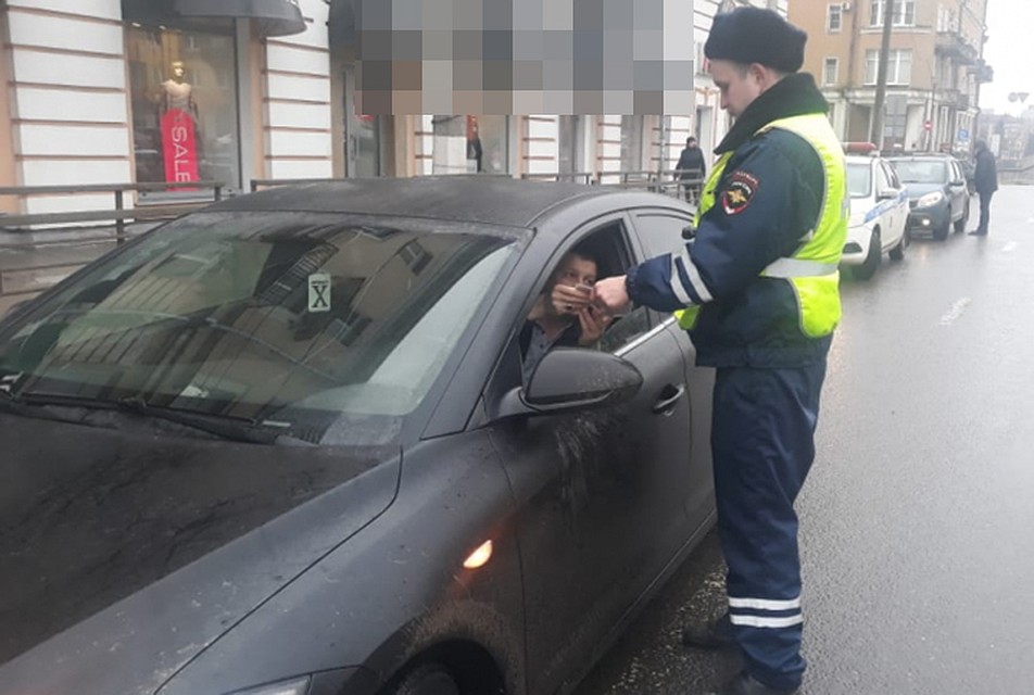 В центре Твери прошла акция "Без кресла нет поездки!" Фото: УМВД России по Тверской области