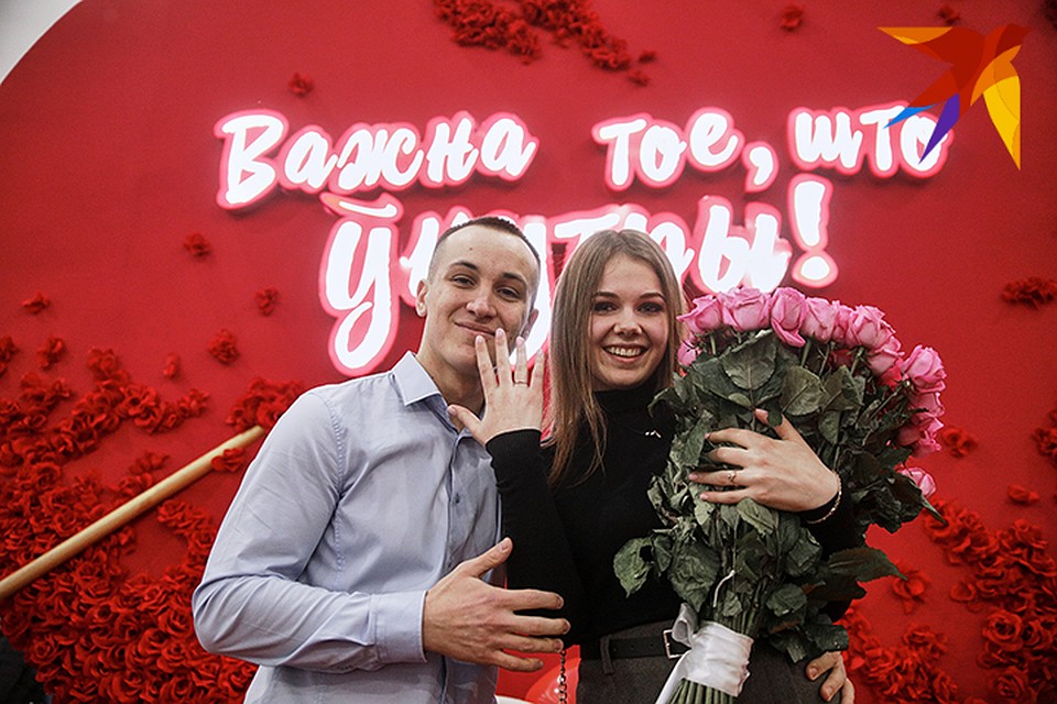 Иван сделал предложение Алесе на глазах у тысяч посетителей «Дана Молл».