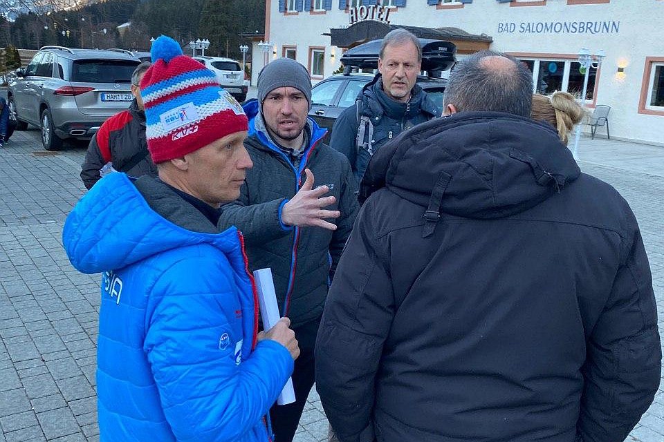 Обыски в гостиничном номере Александра Логинова и Евгения Гараничева были проведены итальянской полицией утром в субботу