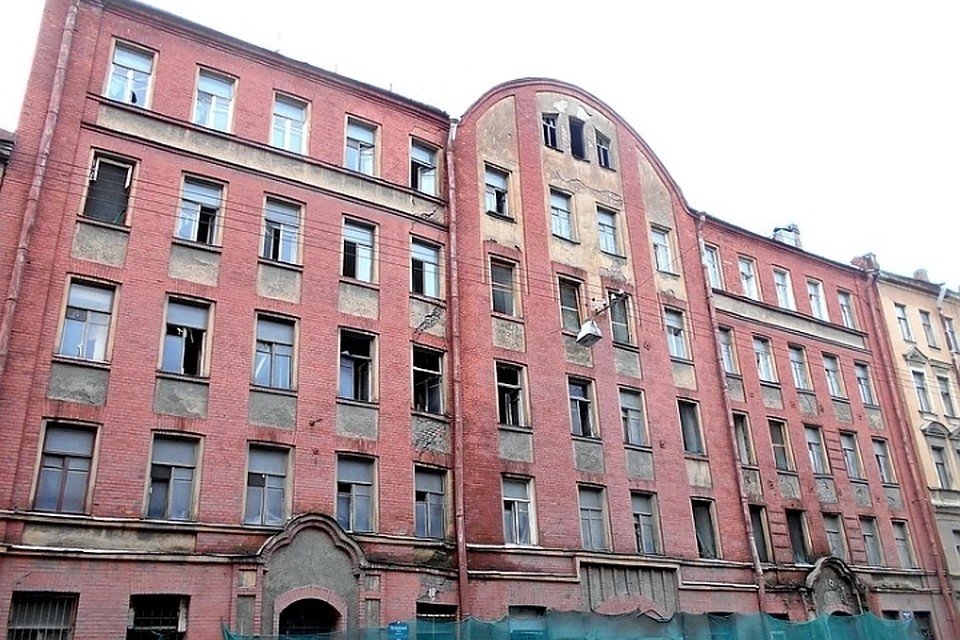 Аварийные дома на Тележной улице выставят на торги. Фото: Санкт-Петербургское отделение Всероссийского общества охраны памятников истории и культуры