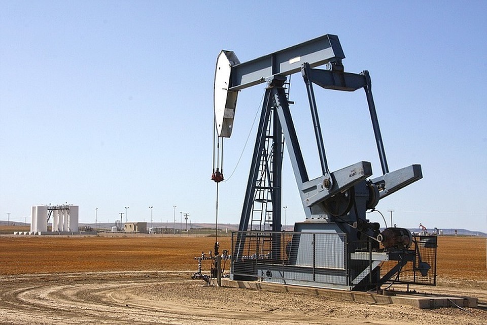 Нефть для Беларуси из Азербайджана поставят танкерами в Одессу. Фото: pixabay.com.
