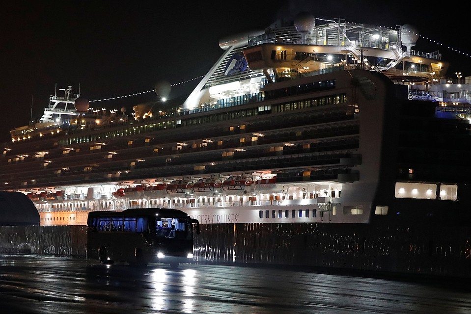 На лайнере Diamond Princess из-за коронавируса умер гражданин Британии