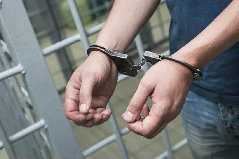 Ему назначено наказание в виде 3 лет лишения свободы.