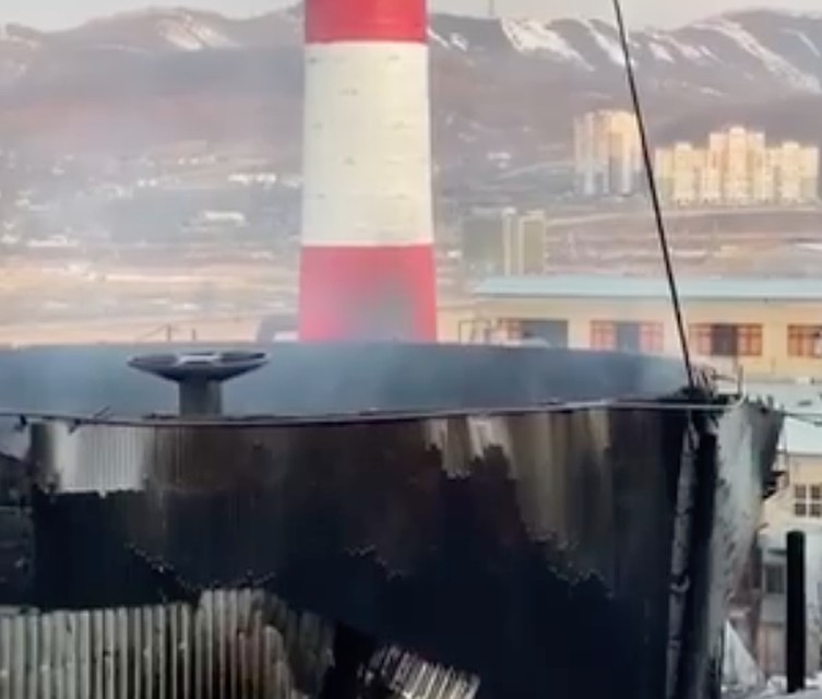 Экологическое бедствие произошло в Находке. Скрин из видео Олега Кожемяко