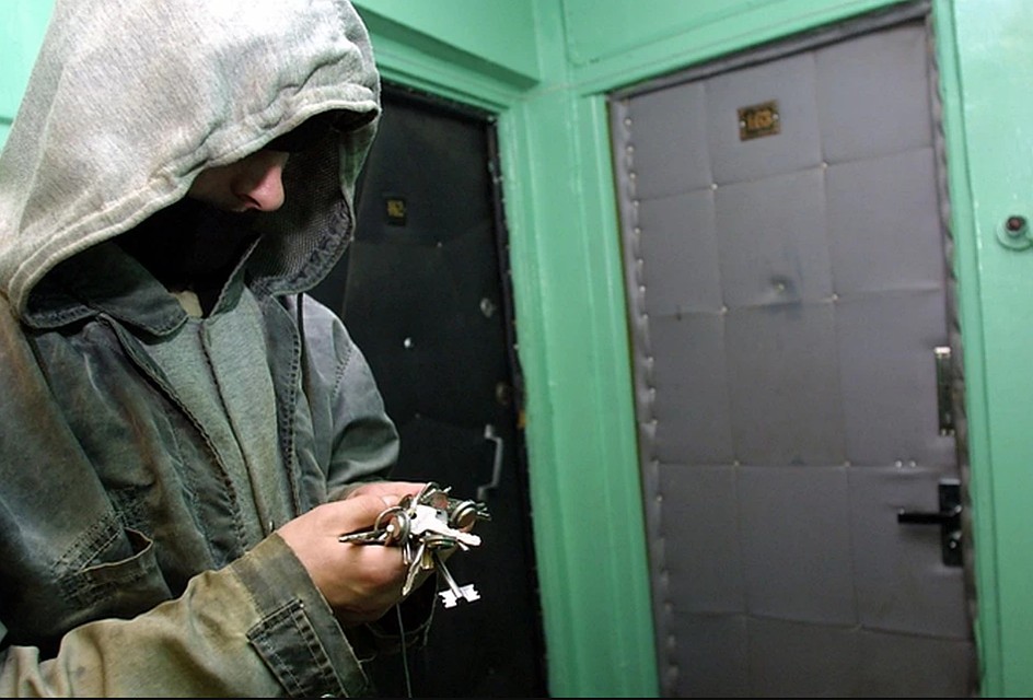 Сейчас мужчина находится под подпиской о невыезде.