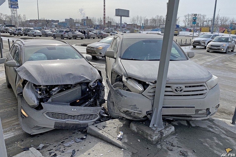 Пассажирке «Киа» понадобилась помощь врачей.
