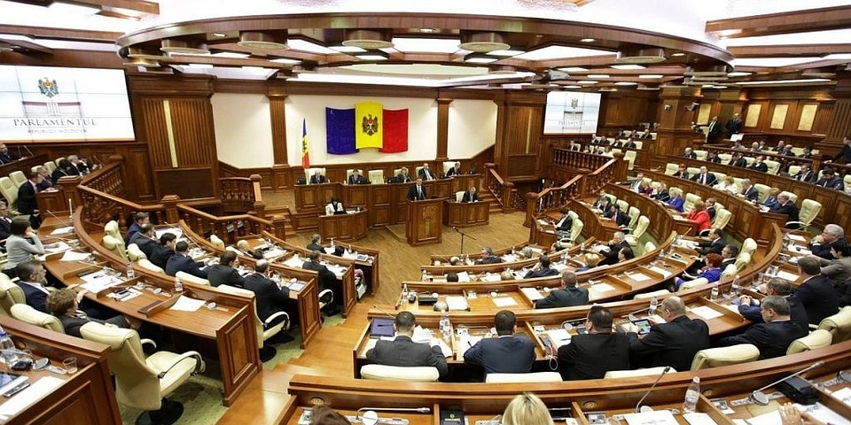Сегодня все внимание приковано к парламенту Молдовы.