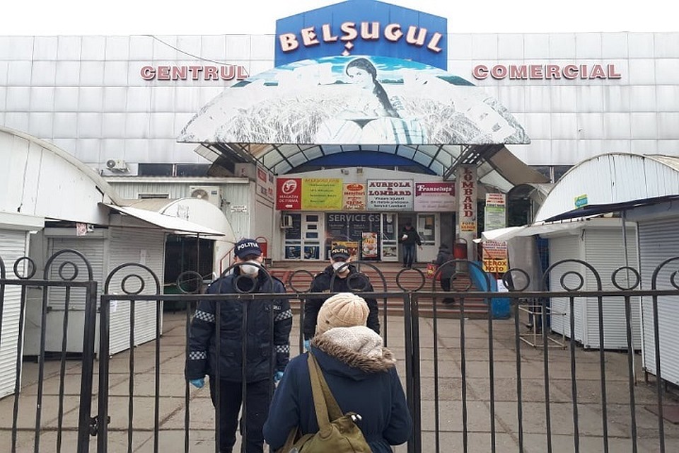 В Молдове объявлено чрезвычайное положение.