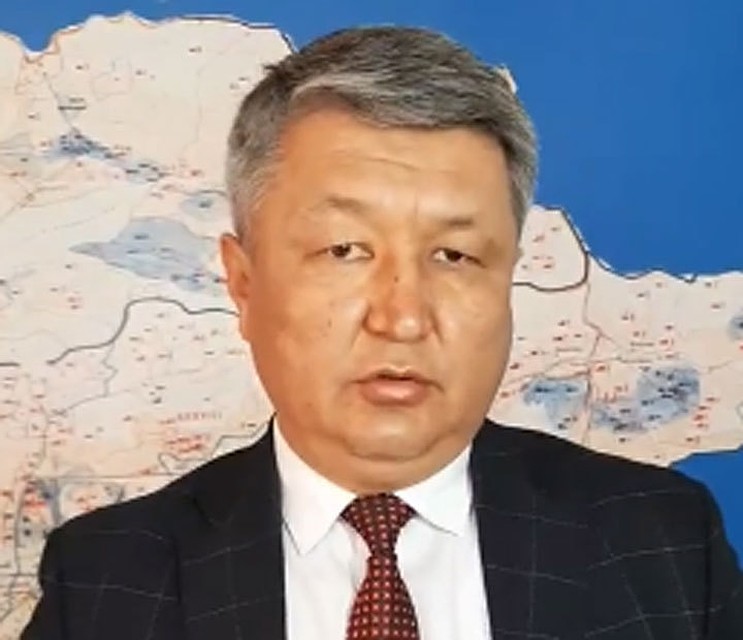 Глава Сузакского района сделал заявление.