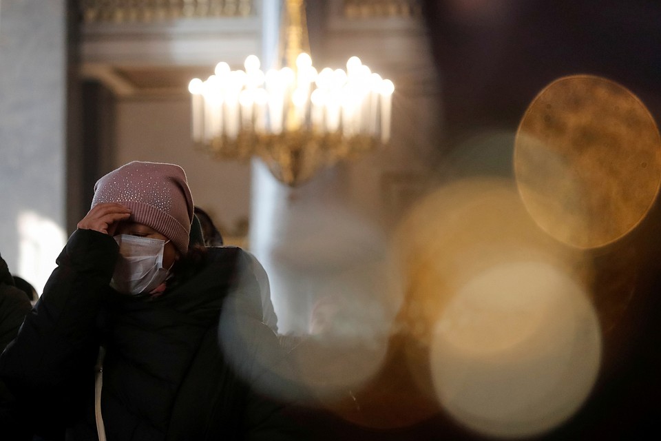 Cпециальные молитвы будут читать во всех православных храмах на фоне распространения коронавируса
