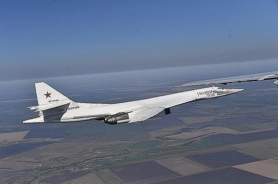 В Госдуме напомнили, что никаких "недостатков" у российского Ту-160 нет