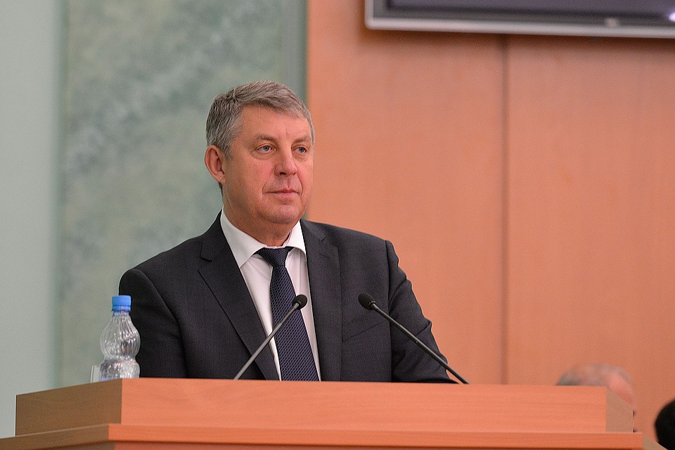 Глава Брянщины поблагодарил за работу медиков.