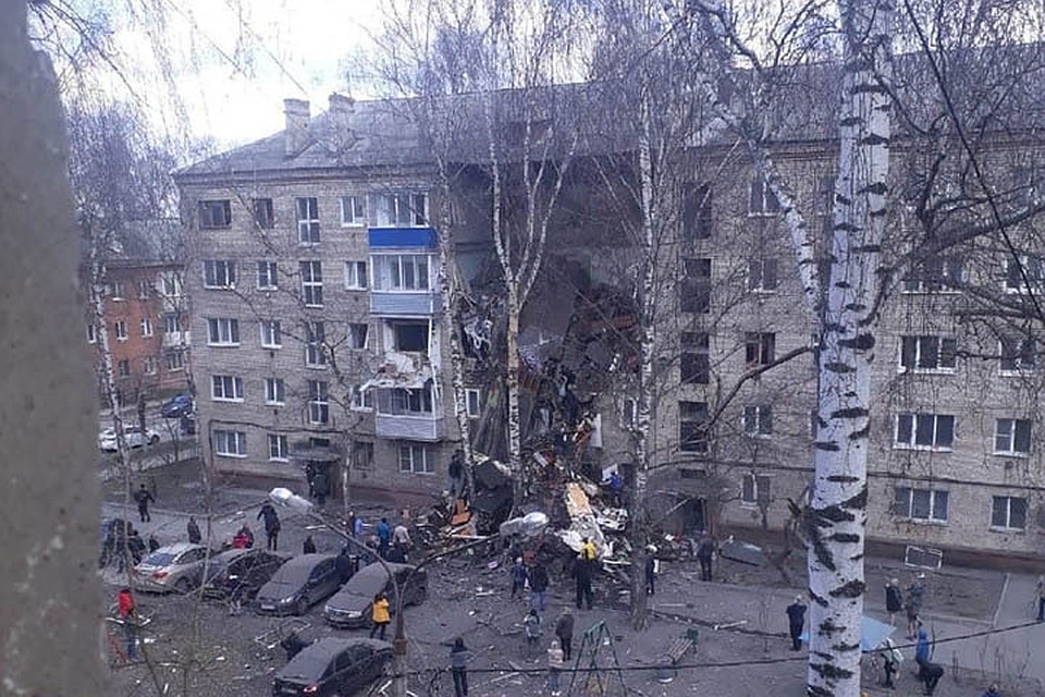 В пятиэтажном доме почти полностью рухну пролет
