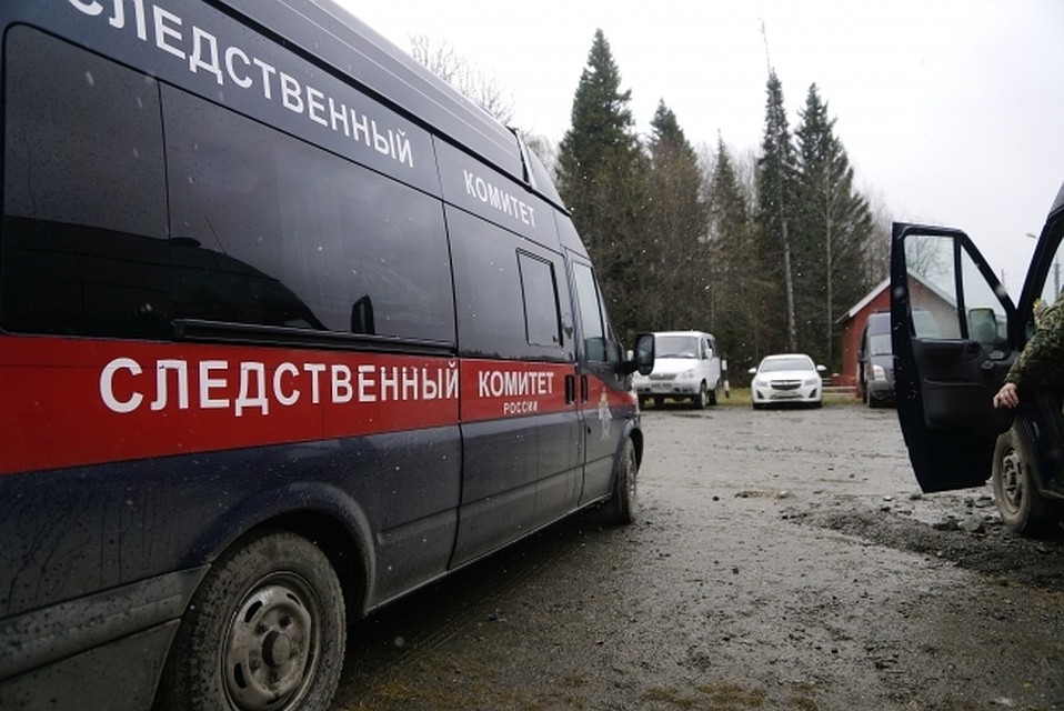 На место происшествия выехала следственно-оперативная группа